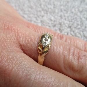 Antique 18ct Solid Gold 5-Stone Diamond Gemstone Ring3.1 Grams image 10