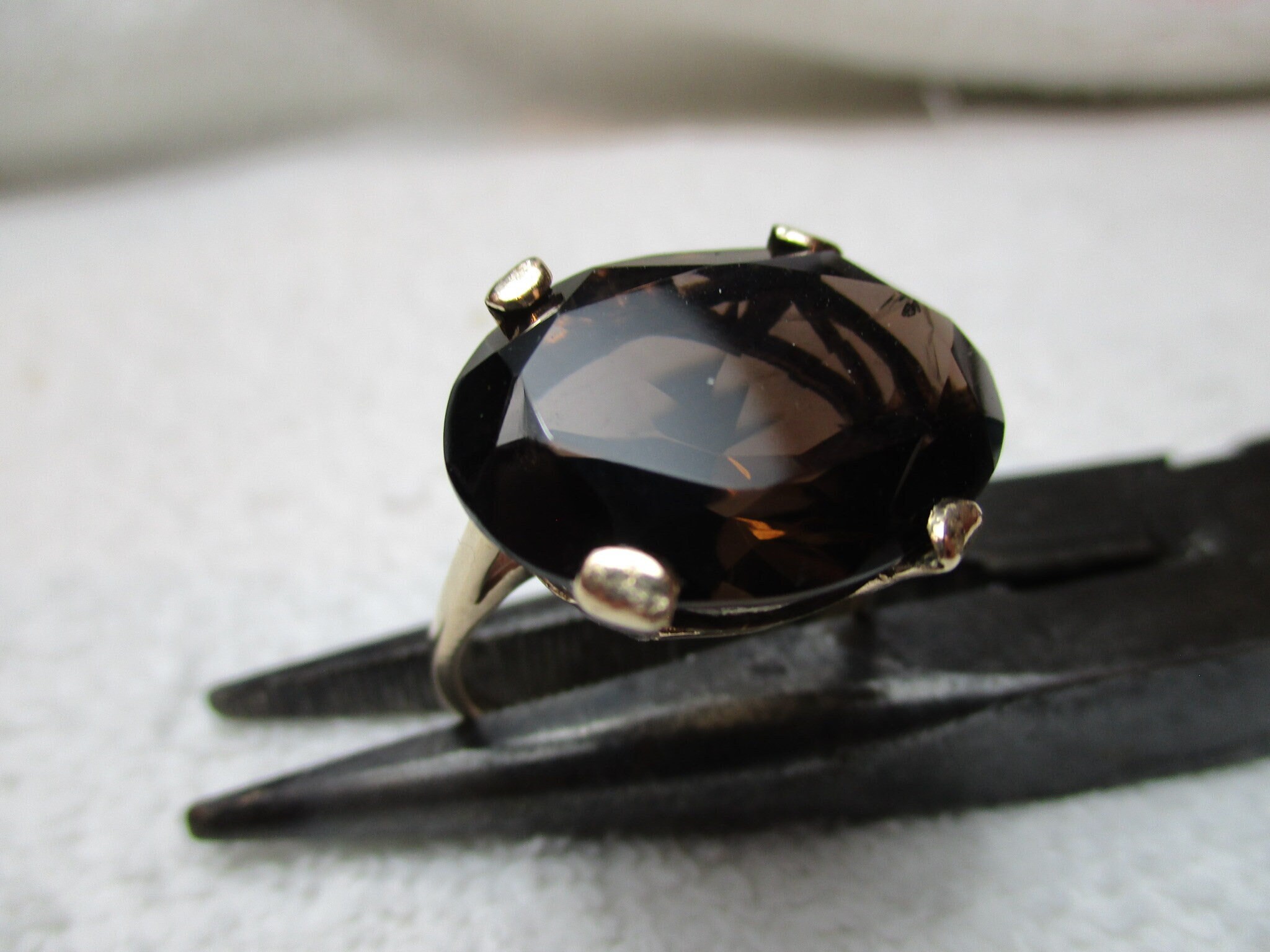 Vintage{London 1972} 9ct Solid Gold 'Smoky Quartz' Solitaire Gemstone Ring{6.2 Grams}