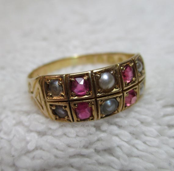 Victorian{London 1883} 18ct Solid Gold Ruby + Spl… - image 9