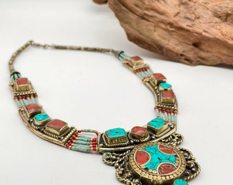 Collar de coral turquesa tibetano hecho a mano, joyería tribal bohemia
