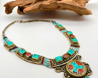 Collar de coral turquesa hecho a mano, joyería bohemia tibetana
