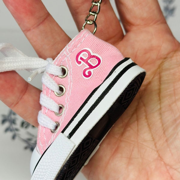 Personalised Mini Converse style Shoe Keyring , Sneaker Keychain Converse Style...