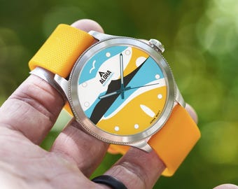 Hawaii Watch, Aloha Mens Watches Diamond Head Gift, Honolulu Skyline Art Dial, Hawaiian Beach Souvenir for Him, Unique Island Vacation