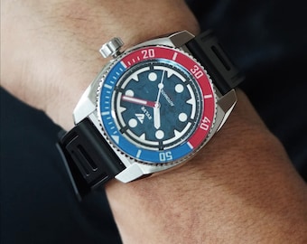 Rvlvr Automatic Dive Watch for Gun Lovers Gift Mechanical Watch for Men Automatic Divers Watch NH70