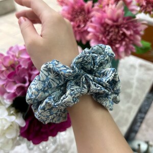 Blue/Beige Floral Cottage Core 100% Light Cotton Scrunchie Hair Tie Accessory - Regular | Diameter 14cm (5.5 inches) | Single | Set