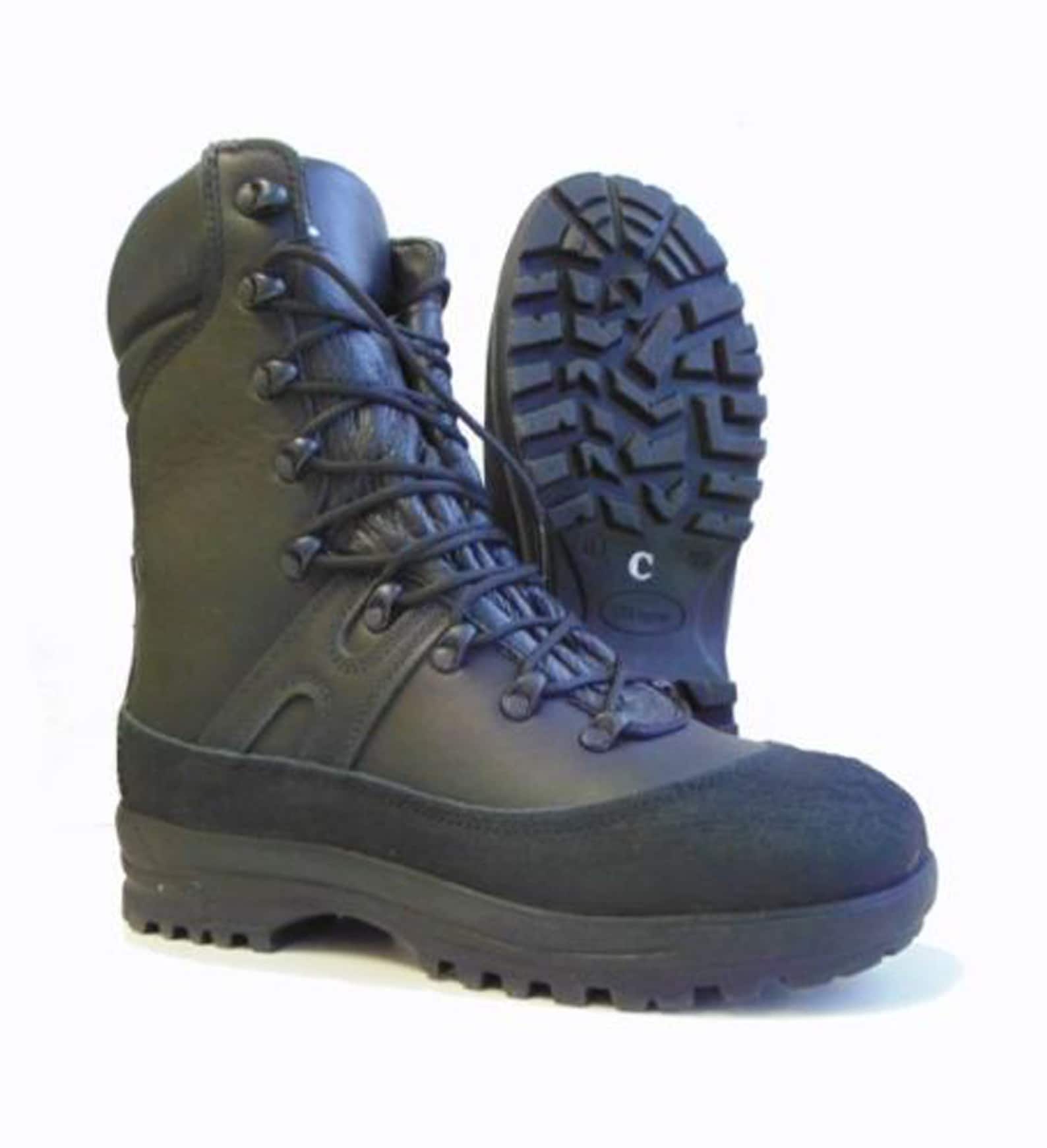 Военторг зимние ботинки. Берцы gore tex бтк групп. бтк групп берцы зимние gore-tex. берцы ратник зимние. ботинки зимние армейские бтк.