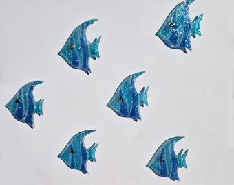 Set di 6 decorazioni murali a forma di pesce angelo in vetro fuso – Opere d'arte realizzate a mano con vetro riciclato.