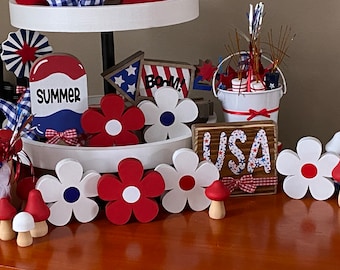 Patriotic Tiered Tray - Set of 3 Red White and Blue Wood Daisies - Standing Wood Daisies Flowers 4th of July Tiered Tray Decor Summer Decor
