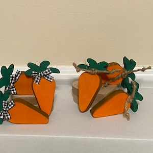 Set of Mini Wood Carrots, 3&quot; Carrots, Tiered Tray Decor, Gumball Filler, Choice of Buffalo Check Jute Rope, Easter Decor, Tiered Shelf Decor