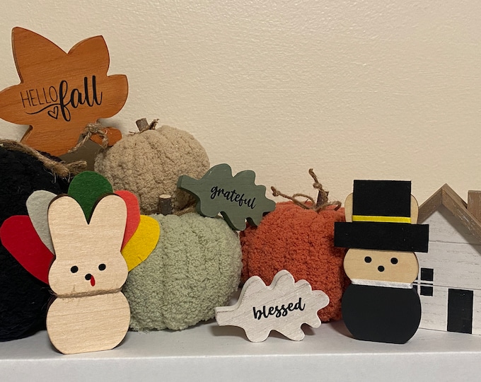 Thanksgiving Decor - Wood Bunnies - Turkey and Pilgrim - Wood Bunny Turkey Pilgrim - Felt feathers Set of Bunnies For Fall - Bunny Cutout
