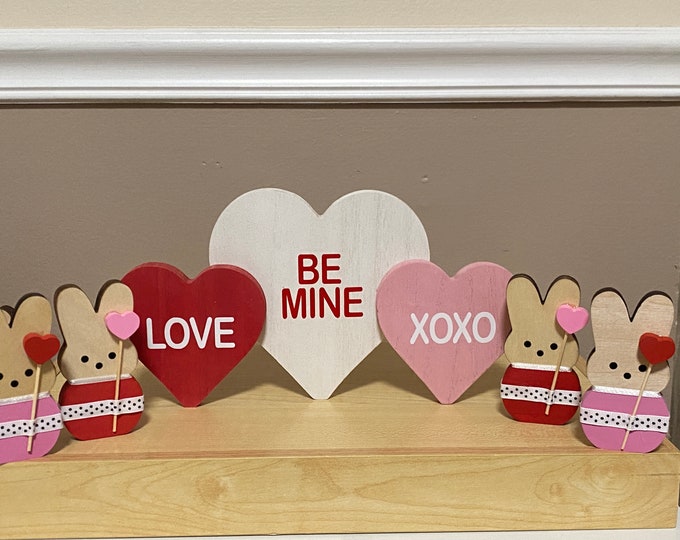 Heart trio wood sign Love Be Mine XOXO wood hearts Valentine’s Day decor shelf sitter Heart Decor red white pink three cute hearts sign