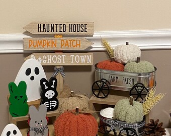Fall Seasonal Directional Sign Arrows Pointing Haunted House Pumpkin Patch Ghost Town Farmhouse style decor Buffalo checkered polka dot