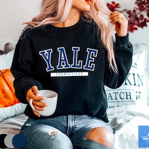 Yale Sweatshirt | Yale Vintage University/College Style Sweater | Varsity Unisex Fleeced Crewneck Student Gift