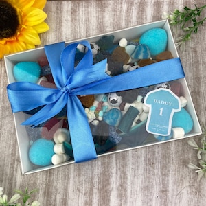 Football Themed Sweet Gift for Dad | No.1 Daddy Personalised Sweet Box |  Father’s Day Gift Idea | Custom Gift for Him | Red Bow Treat Box