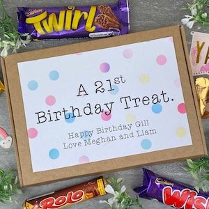 Scatola di cioccolatini personalizzata per il 21° compleanno, cesto di cioccolatini per il compleanno, regalo per un'amica, regalo per lei, regalo per una sorella, regali online