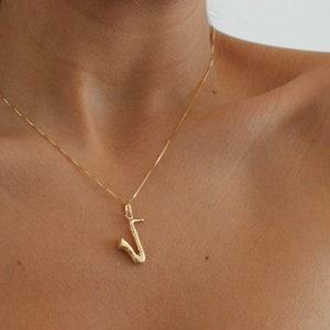 Colgante de saxofón de oro de 14 quilates, nuevo dije de oro amarillo, collar de saxofón en 3D de 14 quilates, colgante de saxofón de oro amarillo de 14 quilates con cadena de caja