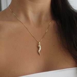 14k Gold Italian Horn Cornicello Necklace - Elegant Box Chain, Good Luck Charm, Protection Jewelry Gift