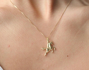 14k Solid Gold Horse Necklace | Tiny Horse Head Pendant | Gift for Horse Lover | Western Necklace | Dainty Gold Animal | Chain Necklace