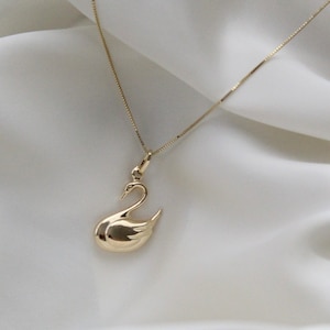 14k solid gold Swan Necklace, 14k solid gold Swan Pendant with Box chain, 14K Solid Gold Bird Necklace, Gift for Her, 14K Gold Bird Jewelry image 3