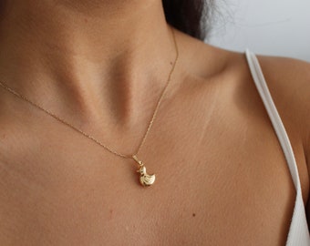 14K Yellow Gold Duck Charm Necklace, Bird Polished Necklace, 14K Gold Duck Necklace with Box Chain, Bird Necklace, Christmas gift for kids