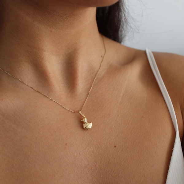 14K Yellow Gold Duck Charm Necklace, Bird Polished Necklace, 14K Gold Duck Necklace with Box Chain, Bird Necklace, Christmas gift for kids