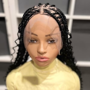 Handmade 18&quot; Black Knotless Braided Wig: Trendy Triangle Part