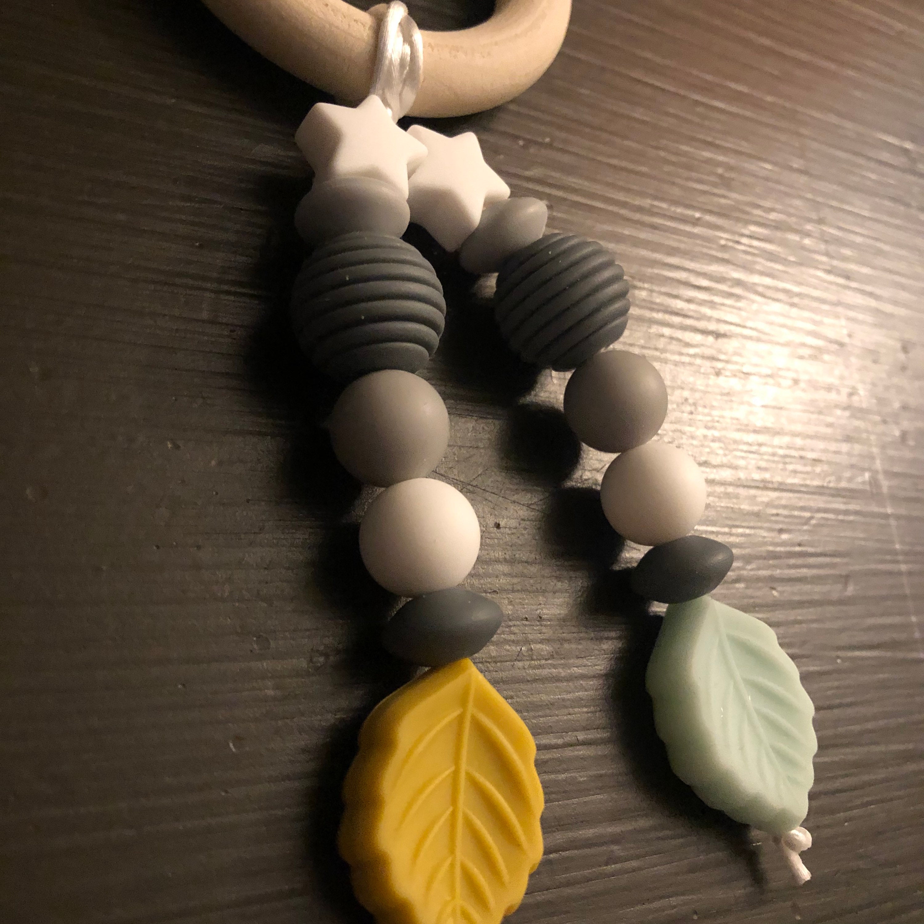 Anillo de dentición con cuentas de madera y silicona | Etsy