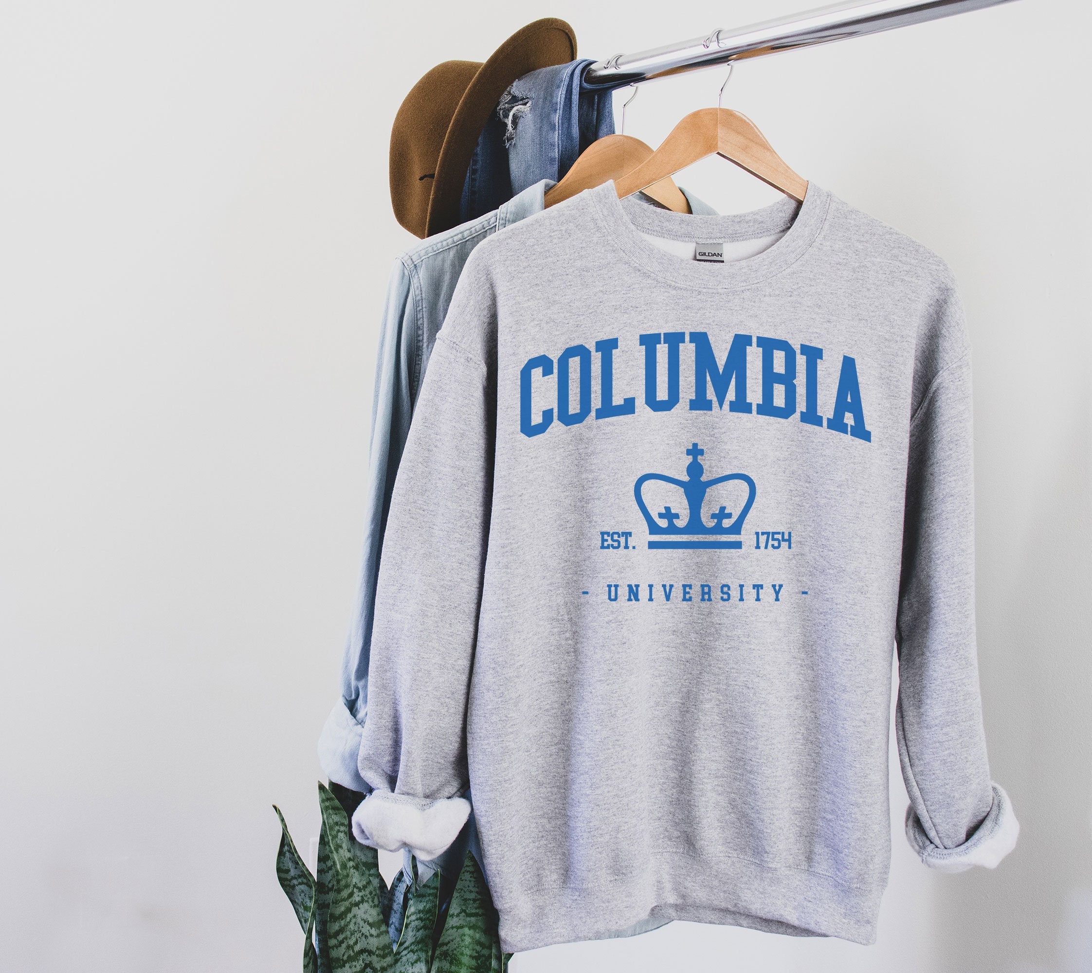 Columbia University Embroidered College Crewneck Sweatshirt - Trends Bedding