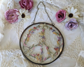 Pressed Flower Peace Sign "Aguene"