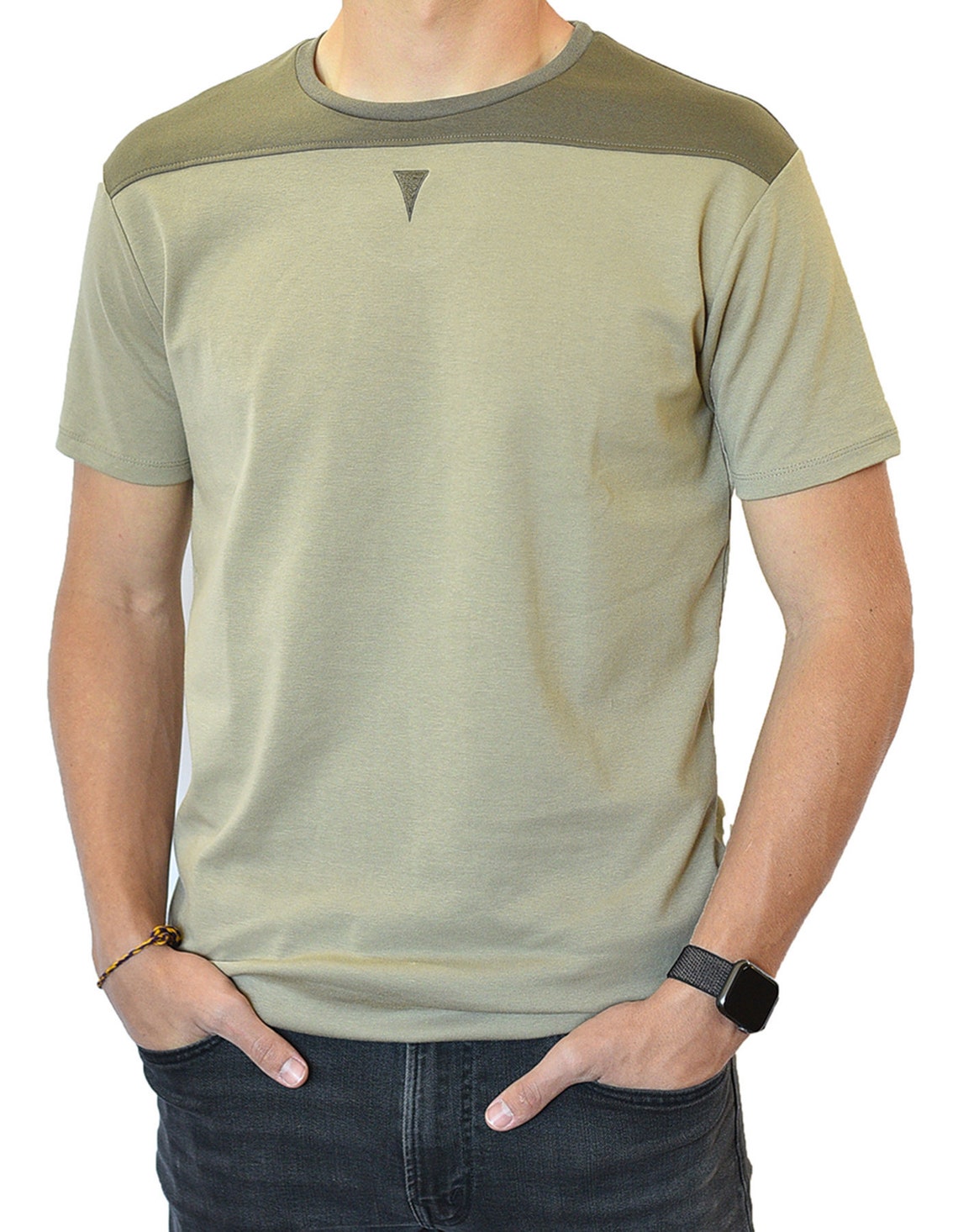 collar with crew neck
