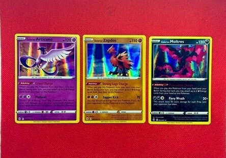  Galarian Articuno Zapdos Moltres - Evolving Skies - Legendary  Card Set - Rare 3 Card Lot : Toys & Games