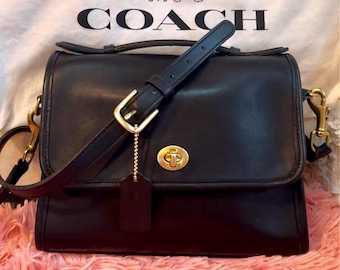 Vintage Coach Black Leather Court Bag 9870