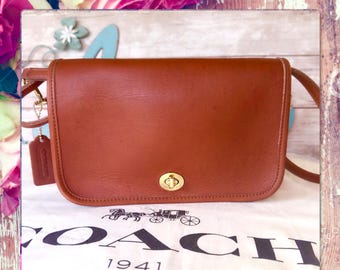 9755 Coach Leather British Tan Pocket Purse Crossbody Bag