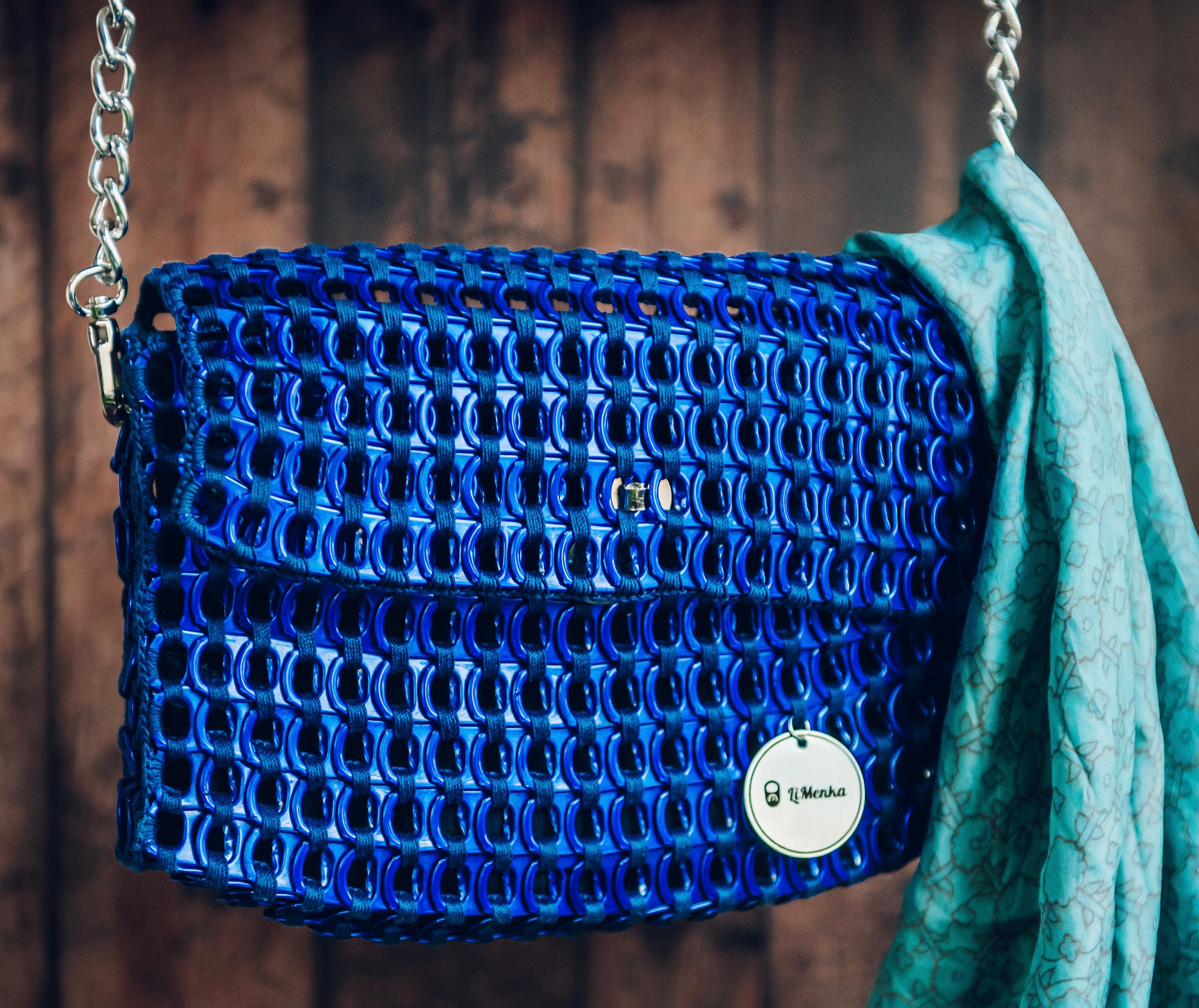 Baby blue pop tab purse – ErikaCreativa