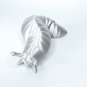 3D Printed Slinky Slug! Fidget Toy - Desk Accessory - Giant Slug - Articulated Slug - Moving Slug - Adjustable