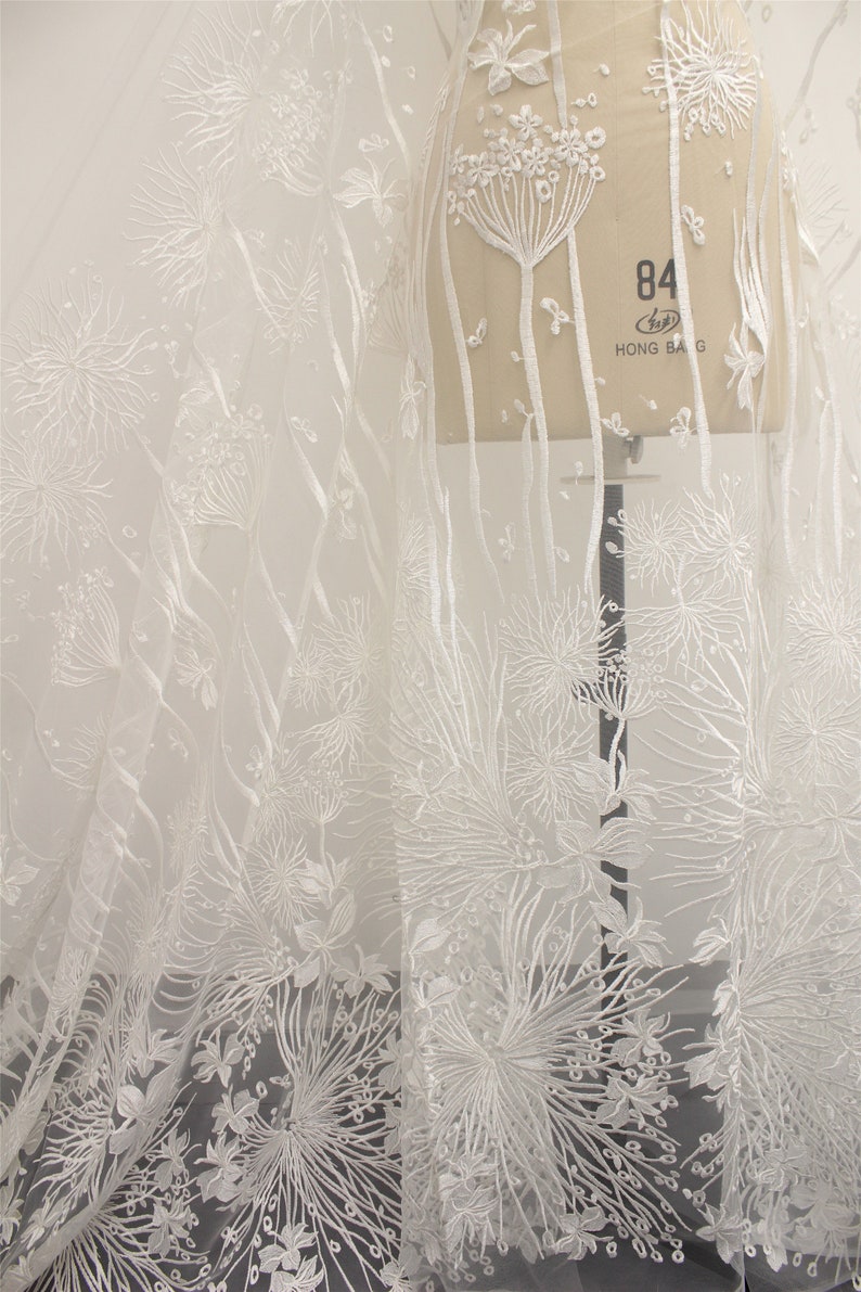 Embroidery Tulle Lace Fabric Transparent Sequin Lace Soft Wedding Dress Lace Fabric By The Yard Floral Lace Fabric