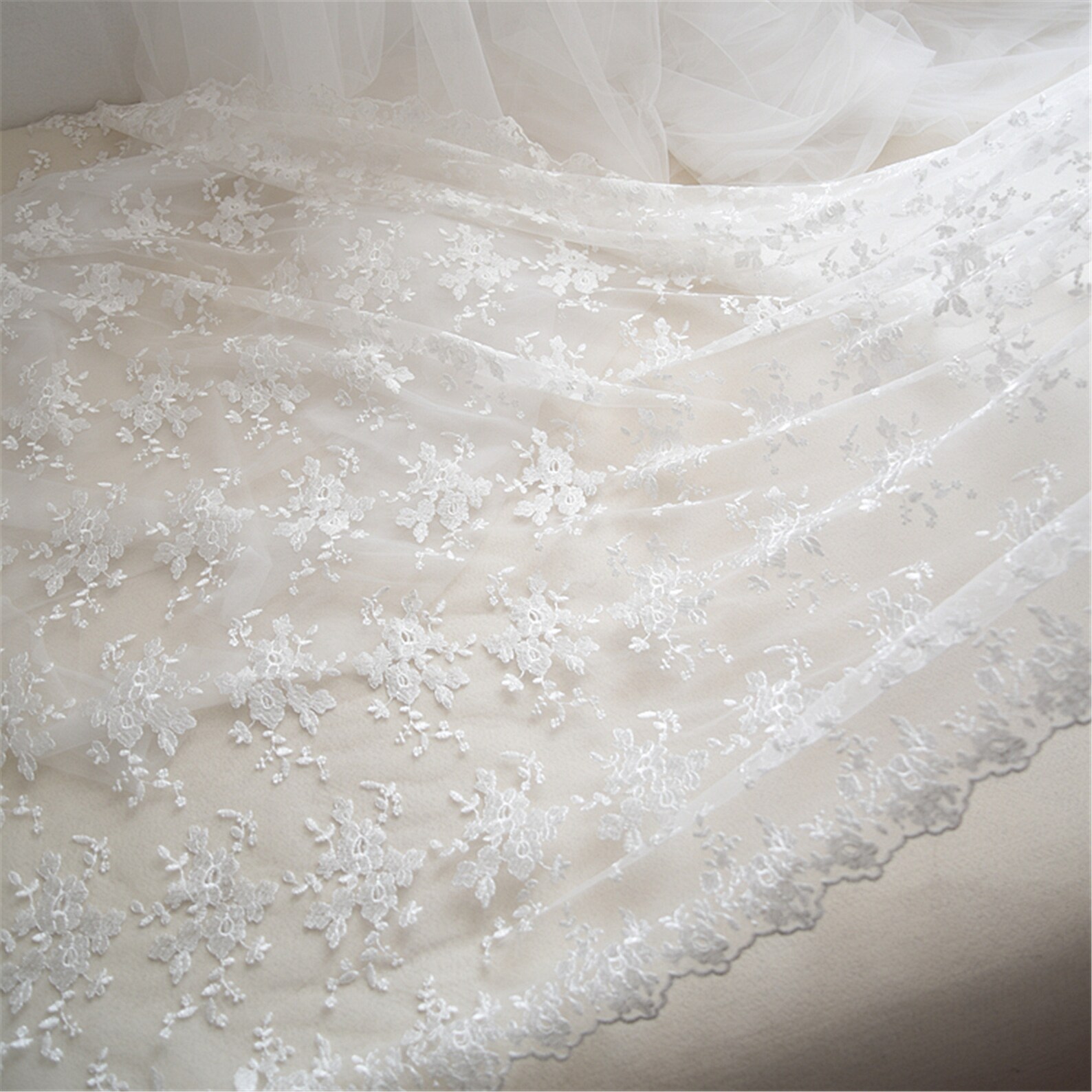 Elegant Floral Lace Fabric Bridal Veil Lace Wedding Dress Etsy
