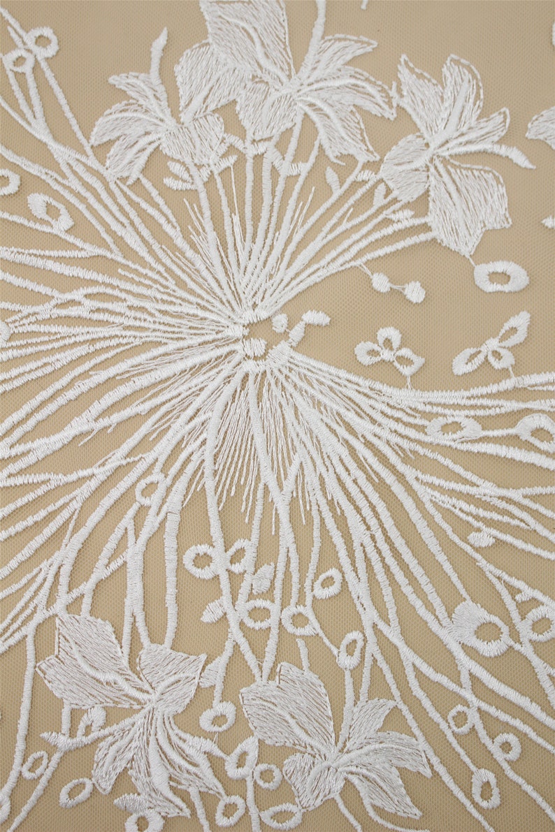 Embroidery Tulle Lace Fabric Transparent Sequin Lace Soft Wedding Dress Lace Fabric By The Yard Floral Lace Fabric