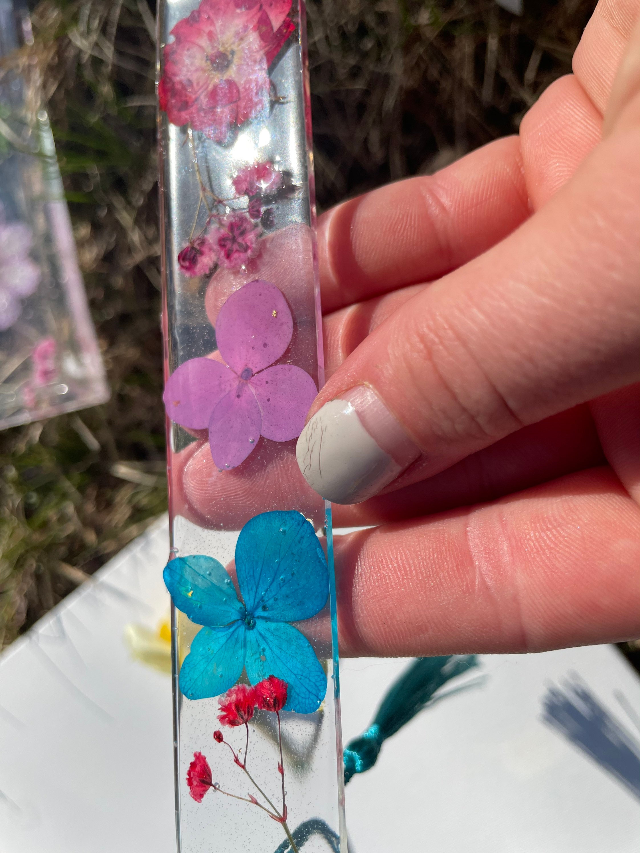 Resin floral bookmark/ pressed flowers bookmark Etsy