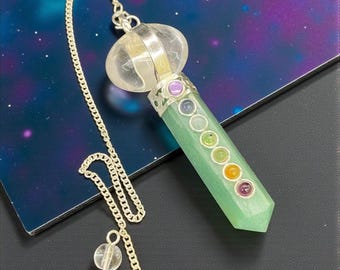 Pendule à pendentif crayon en cristal d'aventurine verte 7 chakras