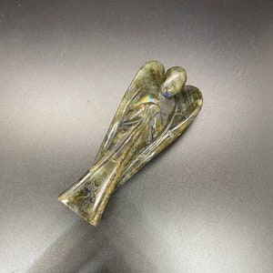 Flashy Labradorite Stone Angel Figurine / Guardian Angel Stone Healing Crystals / Handmade Gemstone Home Decor 121 Gms