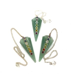 Green Aventurine 6 Facet 7 Chakra Gemstone Pendulum / Healing Dowsing Energy Balancing