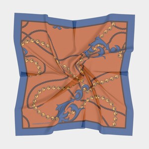 Arancione con blu. Sciarpa quadrata