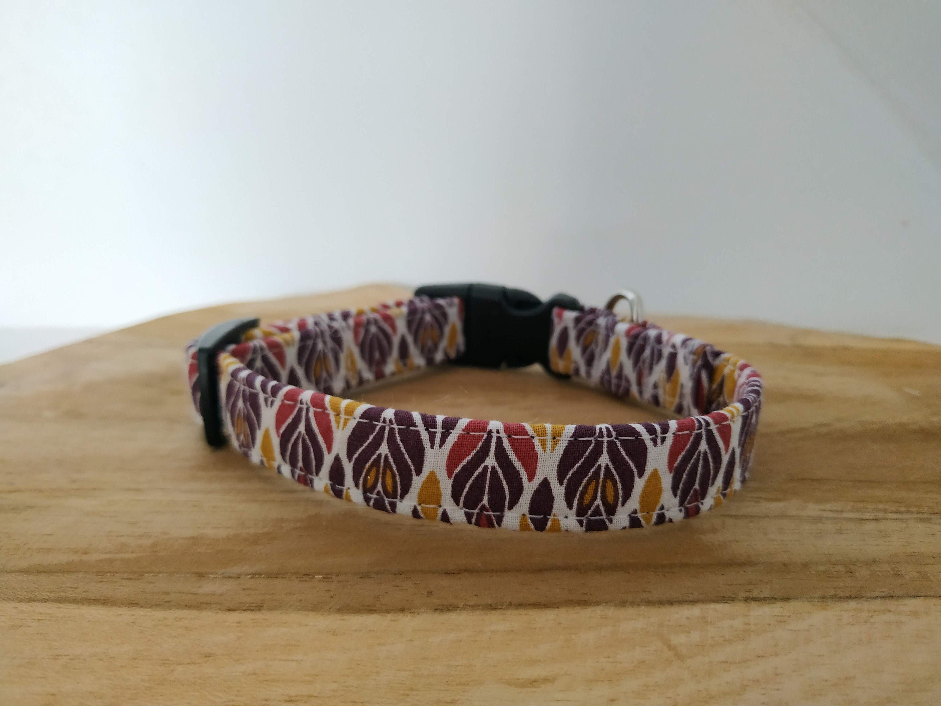 Collier Pour Chien ou Chat Anti Étranglement Personnalisé Réglable Motifs Graphique Violet Rose Mout