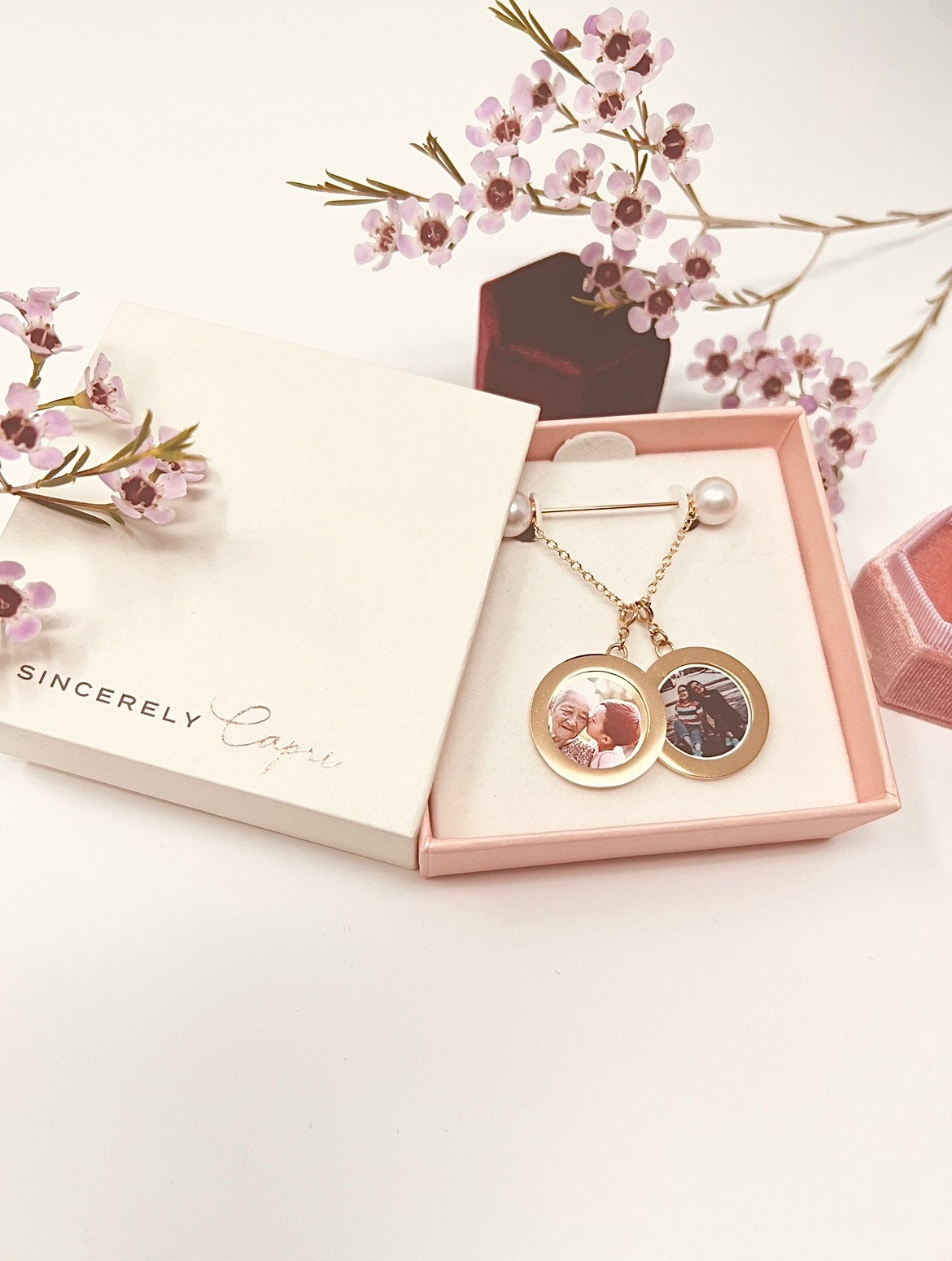 Wedding lockets 2024