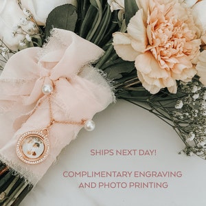 Rose Gold Bridal Bouquet Locket - Modern Wedding Bouquet, Bride Gift, Personalized, Custom Engraving and Photo Printing Included