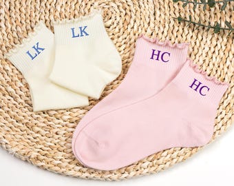 Custom Letter Ruffle Cottom socks,Embroidered Ruffle Socks,Personalized Wedding Party Socks,Bridesmaid Proposal Gift Bachelorette Party Gift