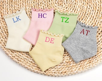 Custom letter embroidered socks,Personalized Ruffle Socks,Name socks,Custom gift for him,Easter day gift,Party Gift.Creative Birthday Gift.