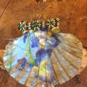 Trinket Dish with blue iris design