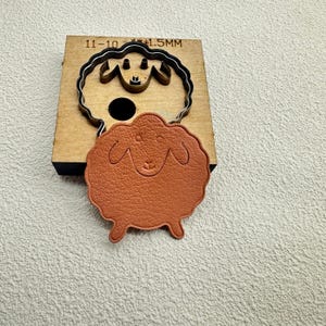 Troquel de corte de cuero con marcapáginas de ovino, troqueladora de metal con regla de acero, herramienta Kraft para manualidades de cuero, troqueles Sizzix / Altura 6,5 cm